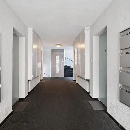Appartement Charming In The Center - Crown 23 *