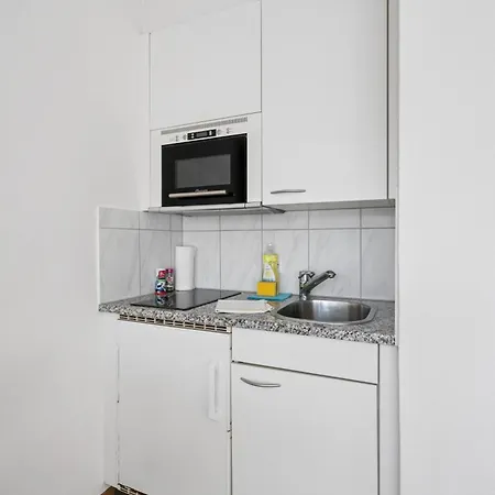 Апартаменти Charming In The Center - Crown 23 Цюрих